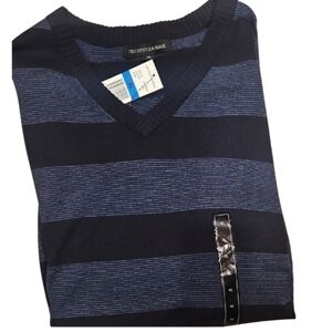 NEW! TRICOT ST. RAPHAEL Men's V-Neck Navy Striped Sweater XL.